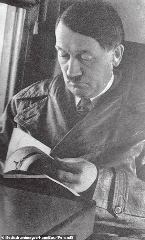 Khoảng thời gian cuối cùng của nhà độc tài Hitler ngày 30/4/1945 được nhiều người quan tâm. Mới đây, bí ẩn này được các chuyên gia giải mã thông qua cuốn nhật ký của Hans Bau.