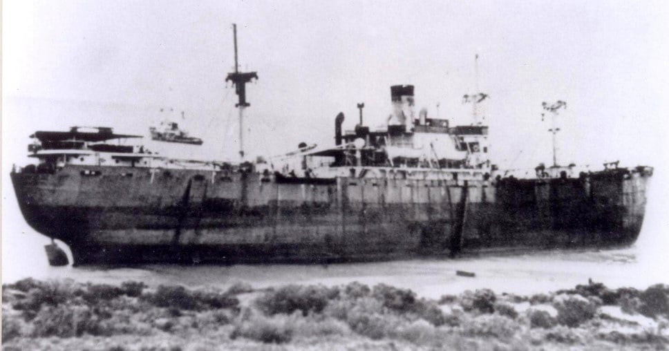 Sự việc bí ẩn chưa dừng lại ở đó. Mọi đồ đạc trên tàu còn nguyên vẹn, không có dấu hiệu bị người lạ tấn công.