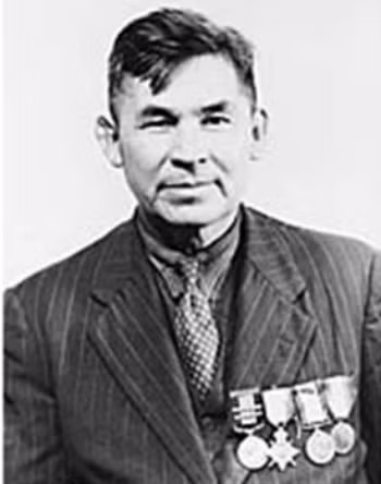 Pegahmagabow được ca ngợi là một tay súng thiện xạ và lính trinh sát tài ba.