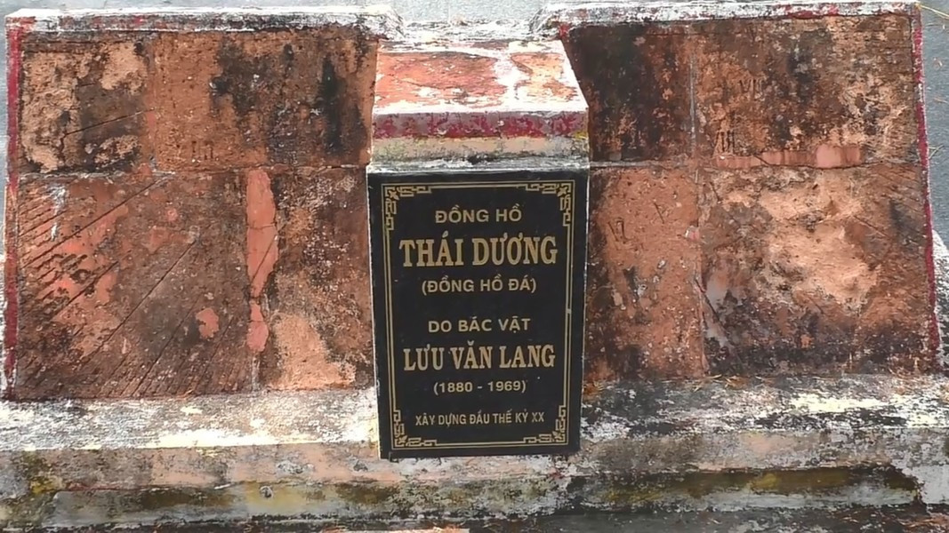 Đồng hồ đá xem giờ bằng ánh nắng mặt trời ở Việt Nam - Hình 5 Dong ho da xem gio bang anh nang mat troi o Viet Nam-Hinh-5