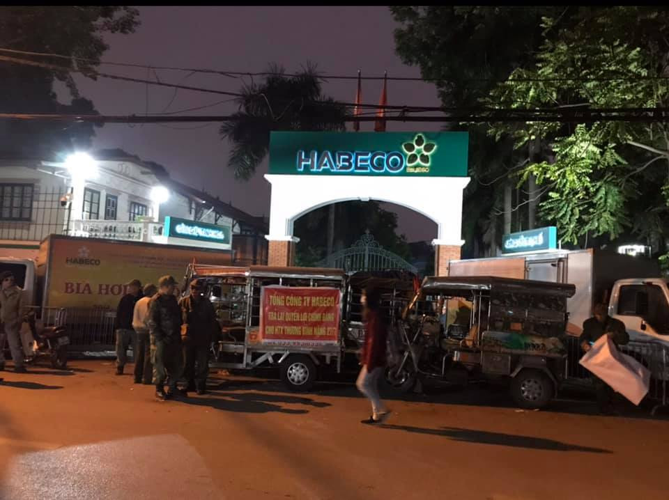 HABECO “gay su” vu gi khien xe thuong binh vay kin tru so? (Cai)-Hinh-2