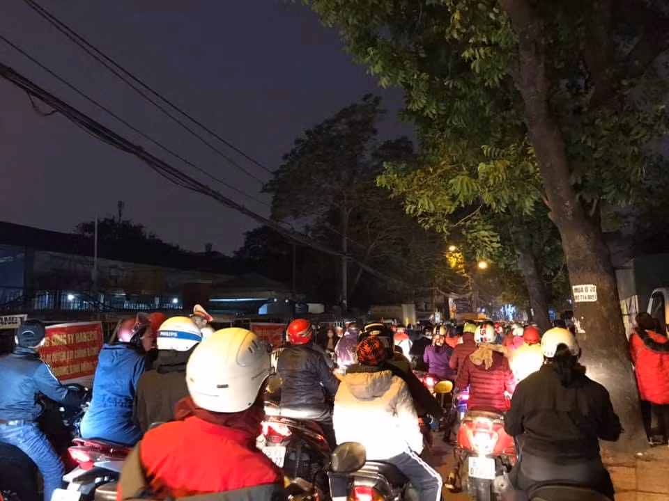 HABECO “gay su” vu gi khien xe thuong binh vay kin tru so? (Cai)-Hinh-3