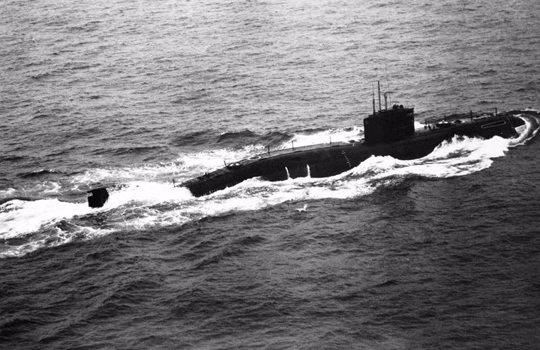 SS-310 có tốc độ 26 km/h.