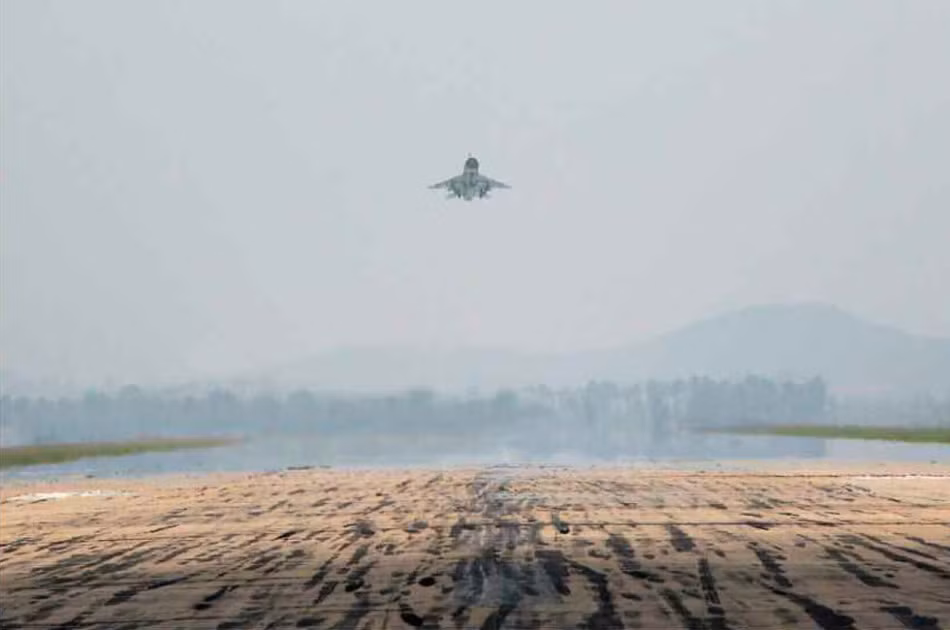 Máy bay có phạm vi tác chiến 1.210 km.