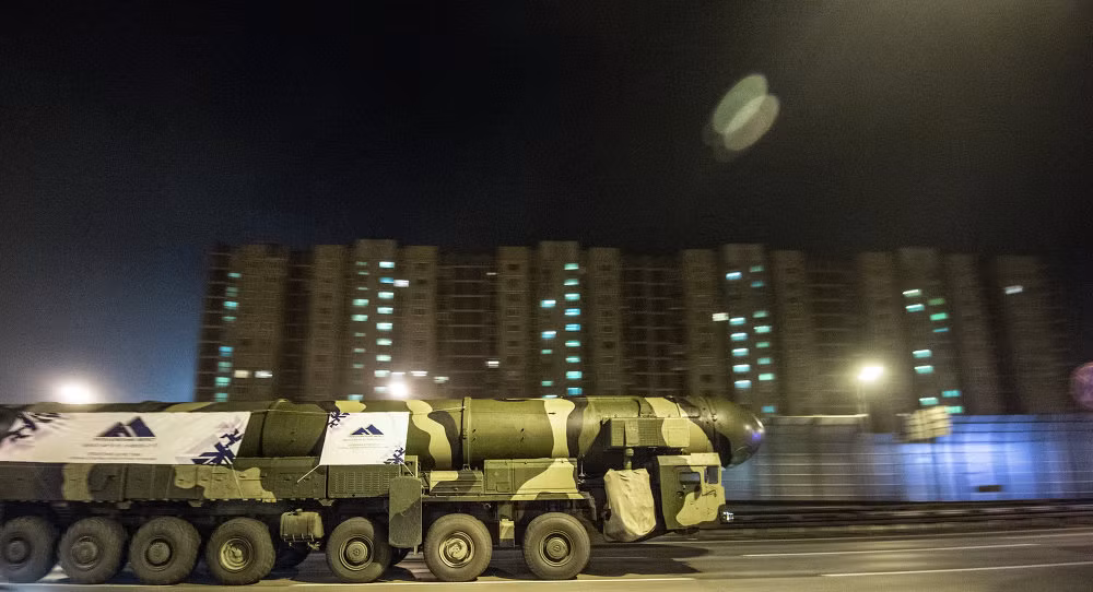 Ban tổ chức dự định sẽ đưa Topol-M cạnh tàu vũ trụ Buran được chế tạo từ thời Liên Xô.