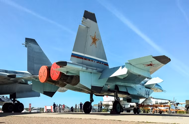 Trước đó đã có một số thông tin cho rằng MiG-1.44 sẽ sớm bị tháo dỡ, tuy nhiên đại diện của Mikoyan lại khẳng định dù MiG-1.44 không hoạt động nhưng nó vẫn sẽ được niêm cất cẩn thận tại nhà chứa máy bay của công ty này.