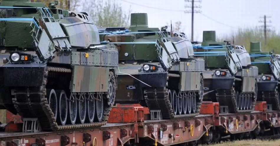 Các nguồn tin cho biết, các xe tăng chủ lực Leclerc tới Ba Lan nhằm phục vụ mục đích chủ yếu là tham gia các bài huấn luyện quân sự.