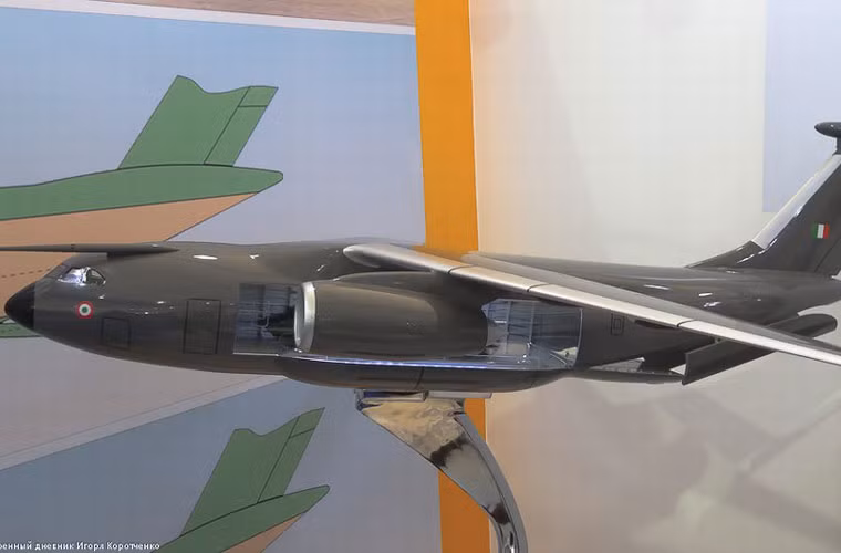 Máy bay vận tải MTA được thiết kế để thay thế máy bay An-26, An-32 đã lỗi thời của Ấn Độ.