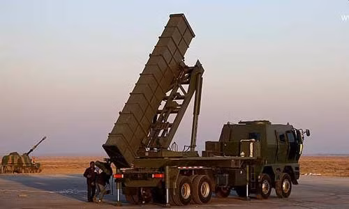 Quan doi Thai Lan ban thu phao phan luc tam 150km-Hinh-2