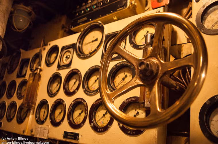 Đủ loại đồng hồ khiến người ta "loạn trí".