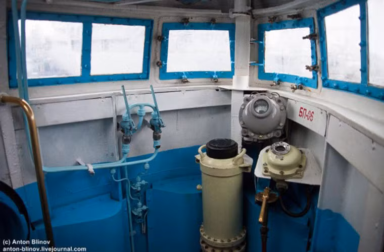 Đài chỉ huy tàu ngầm tấn công Zaporizhzhia.