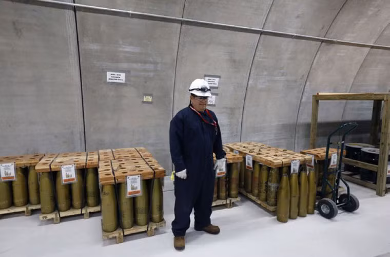 Tờ The Daily Mail của Anh cho biết, kho hóa chất Pueblo nằm ở phía Nam bang Colorado là kho vũ khí hóa học lớn nhất của Quân đội Mỹ, với diện tích khoảng 14.690 mét vuông.