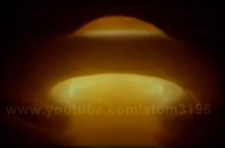 Sức mạnh của quả bom hạt nhân lớn nhất của Trung Quốc gây ra có sức công phá lên tới 5Mt tương đương sức mạnh của 5 triệu tấn thuốc nổ TNT. Tuy nhiên, trong một số báo cáo trước đây của Trung Quốc, vụ thử nghiệm trên chỉ tạo ra sức công phá 4Mt.