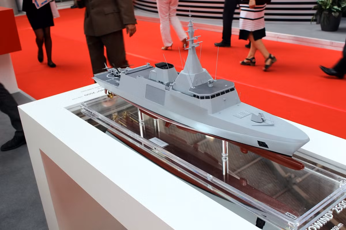 Mô hình tàu chiến tuyệt đẹp.