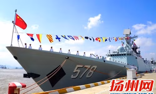 Trung Quoc tang cuong tau ho ve Type 054A toi Hoa Dong