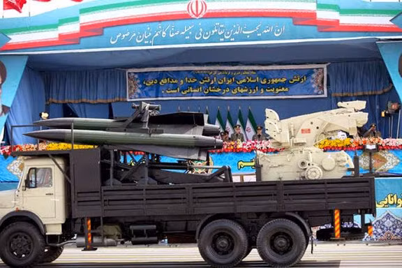 Hệ thống tên lửa phòng không tầm thấp đến tầm trung Mersad ("Ambush") do Iran phát triển vào năm 2010. Loại vũ khí phòng không này được Iran sao chép công nghệ từ mẫu MIM-23 Hawk của Mỹ.