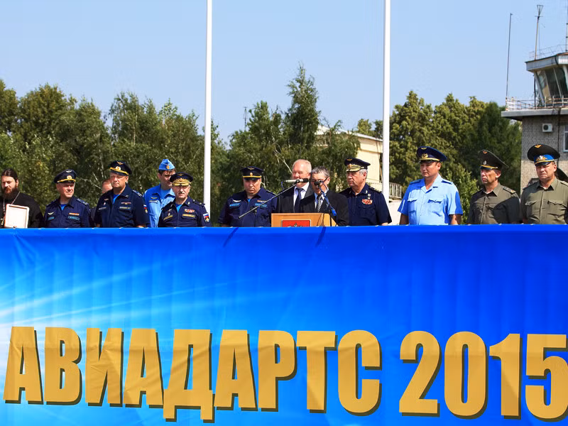 Lễ khai mạc cuộc thi không quân Aviadarts 2015 vừa được tổ chức tại căn cứ Diaghilev, vùng Ryazan, Nga. Đây là một trong những nội dung thi quan trọng của cuộc thi quân sự quốc tế International Army Games năm nay.