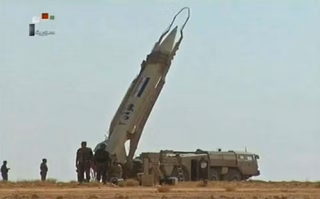 Israel to Syria cung cap ten lua dan dao Scud cho Hezbollah