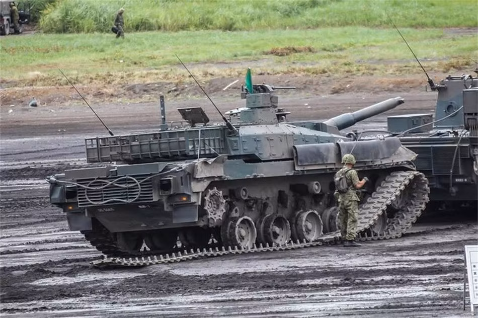 Dây nối với xe kéo đã sẵn sàng.