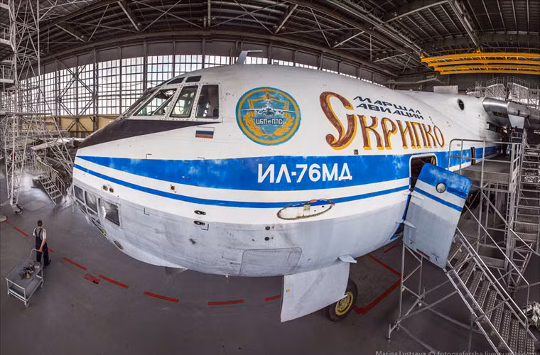 Việc hoàn thành công việc tân trang cho một chiếc máy bay vận tải IL-76 mất khoảng 5 tháng.