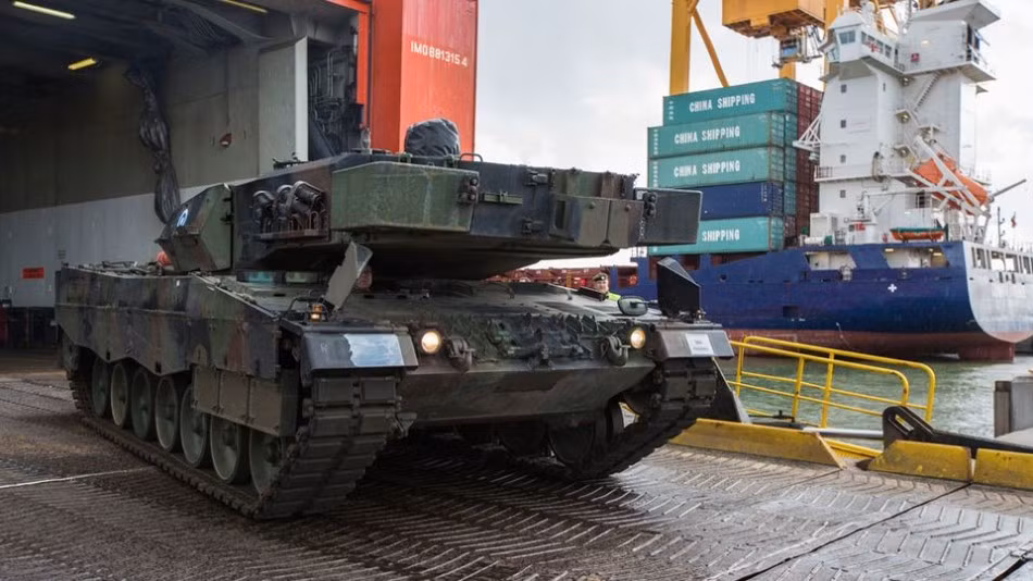 Tuy là những xe tăng cũ nhưng Leopard 2A6 của Hà Lan được cho là đã trải qua đợt hiện đại hóa vào khoảng năm 2000-2006, có hiệu suất chiến đấu tốt hơn so với các xe tăng chiến đấu chủ lực đang sử dụng của Phần Lan.