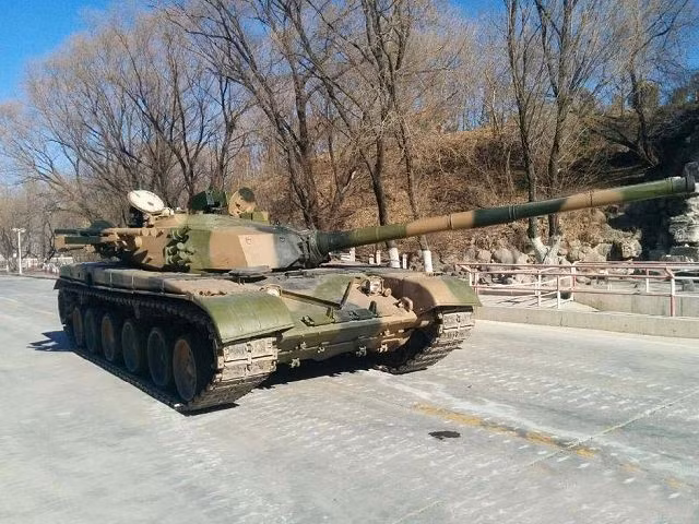 Nguy hiem xe tang Type 98 Trung Quoc trang bi MANPADS