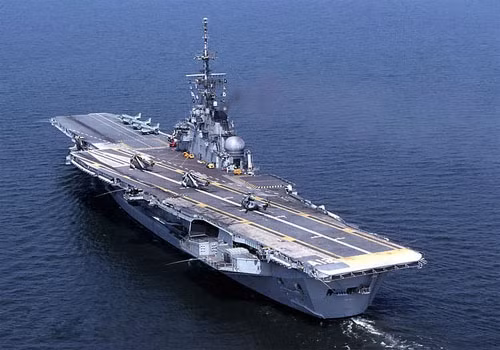 Vu khi cong nghe cao trong chien tranh vung Vinh (4)