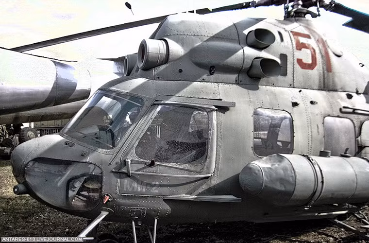 Cận cảnh một chiếc trực thăng đa năng Mi-2.