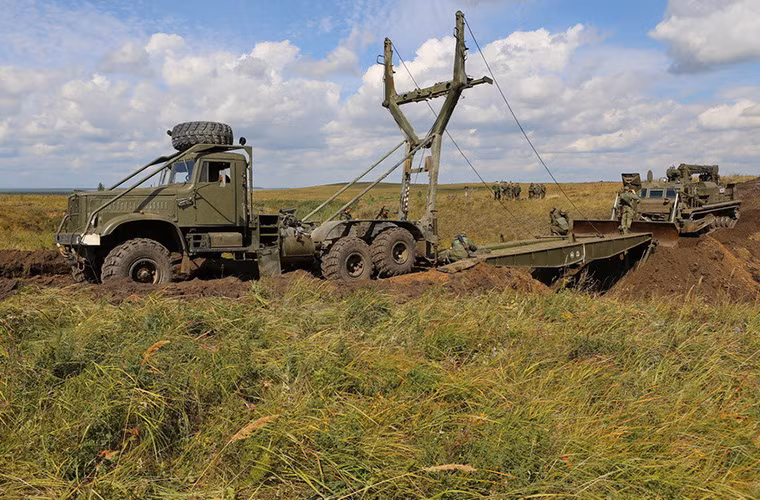 Theo thiết kế, cầu cơ giới tự hành TMM-3 có thể chịu được trọng tải lên tới 60 tấn dành cho các loại phương tiện cơ giới bánh xích và dưới 11 tấn cho các phương tiện cơ giới thông thường.