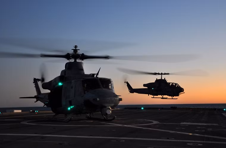 Sau hơn 50 đưa vào trang bị, các biến thể của trực thăng đa năng UH-1 đang dần trở nên lỗi thời, nếu so với các loại trực thăng khác của Quân đội Mỹ, Tuy nhiên, biến thể hiện đại hóa của UH-1 điển hình là UH-1Y Venom (Super Huey) vẫn thể hiện được chỗ đứng của mình trong Quân đội Mỹ, nhất là lực lượng Lính thủy đánh bộ.