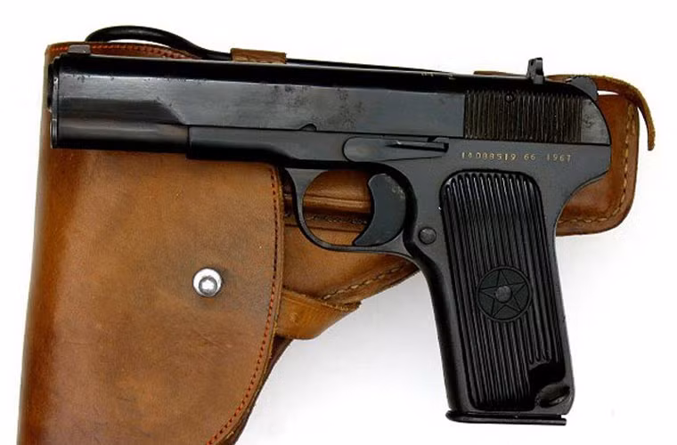 Súng lục TT sử dụng cỡ đạn 7,62x25 mm - có sơ tốc đầu nòng cao hơn so với đạn 9x19 mm Parabellum.