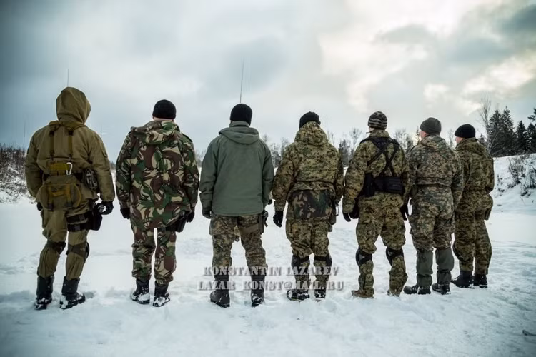 Lực lượng này bao gồm các viên cảnh sát được huấn luyện kỹ lưỡng.