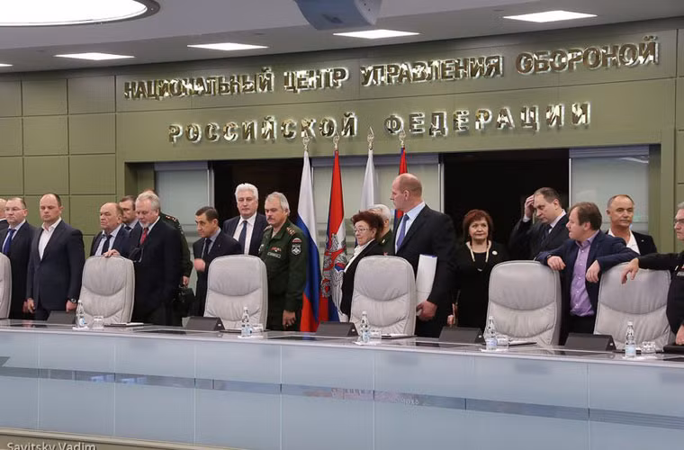 Cận cảnh phòng họp tác chiến của trung tâm chỉ huy quốc phòng quốc gia Nga - có thể xem là cơ quan đầu não quốc phòng Nga.