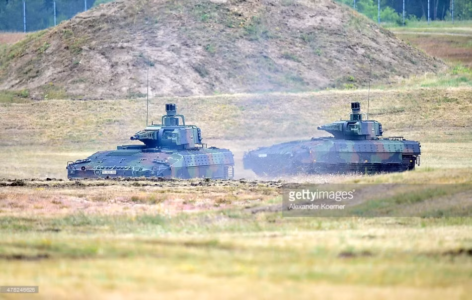 Hiện quân đội Đức đã lên kế hoạch mua 450 xe chiến đấu bộ binh Puma mới.