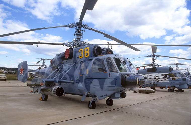 Ka-29 biến thể trực thăng vận tải vũ trang được phát triển dựa trên mẫu trực thăng săn ngầm Ka-27.