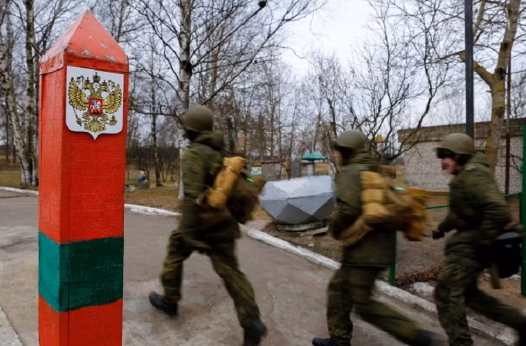 Ten lua S-300 Nga tap tran sat nach NATO