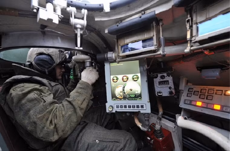 Xe thiết giáp đổ bộ đường không thế hệ mới BTR-MD được Nga trang bị các hệ thống tác chiến điện tử hiện đại và nó chỉ mới hoàn thành các thử nghiệm cấp nhà nước của Nga trong năm 2014.