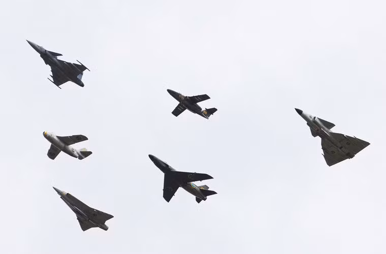 Tuy các dòng máy bay chiến đấu do Công ty Saab Thụy Điển sản xuất không thể đọ độ danh tiếng so với Nga hay Mỹ, hay Pháp, nhưng chúng vẫn được đánh giá là những thiết kế tiên tiến, độc đáo.