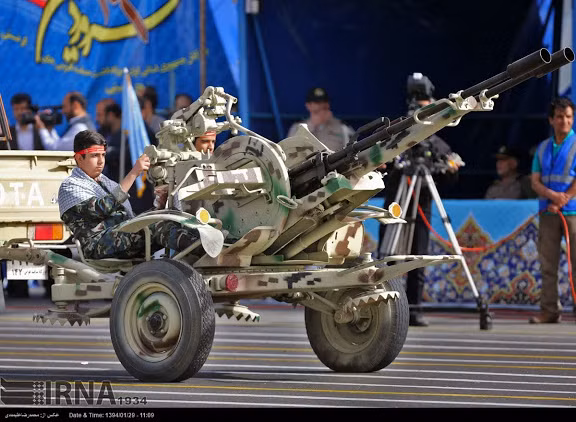 Pháo phòng không nòng đôi ZU-23-2 "Sergey" cỡ 23 mm.