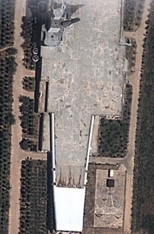 Chiếc tàu sân bay trên cạn của Trung Quốc cũng dùng kiểu phóng máy bay nhảy cầu.