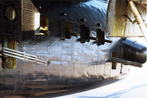 Việt Nam 'độ' máy bay cường kích AC-119K Mỹ thế nào? - Hình 2 Viet Nam