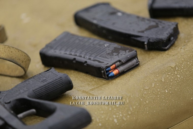 Các băng đạn đã được nạp đầy chuẩn bị cho cuộc diễn tập của lính đặc nhiệm tinh nhuệ Vityaz.