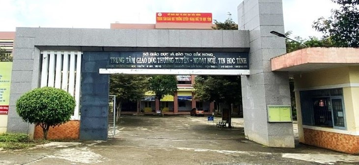 Cong ty nao trung thau sua chua Trung tam GDTX tinh Dak Nong?