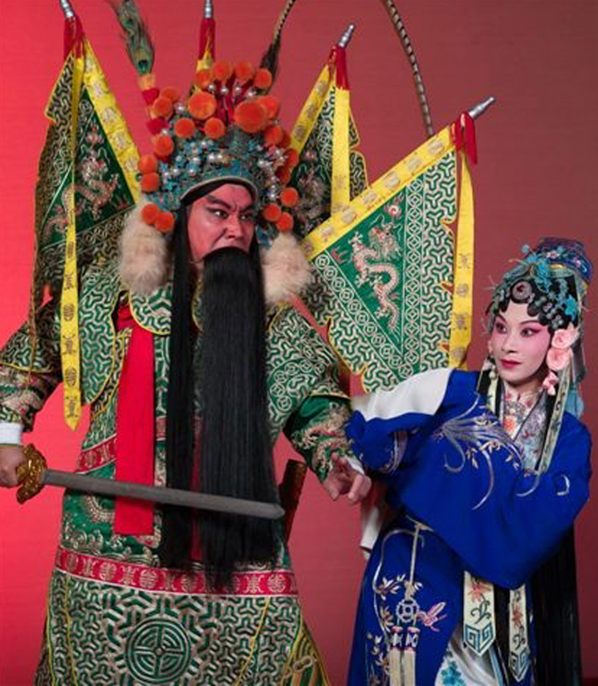 Vì vậy,"Trĩ Kê Linh" được các võ tướng nhà Triệu dùng. Đến thời nhà Hán, chiếc miện đặc biệt này được nhà vua ban tặng cho những vị tướng lập được công lao to lớn.