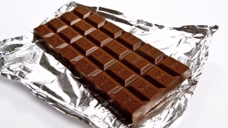 Lượng chất nổ trong mỗi thanh socola có khả năng đoạt mạng bất cứ ai trong bán kính vài mét.