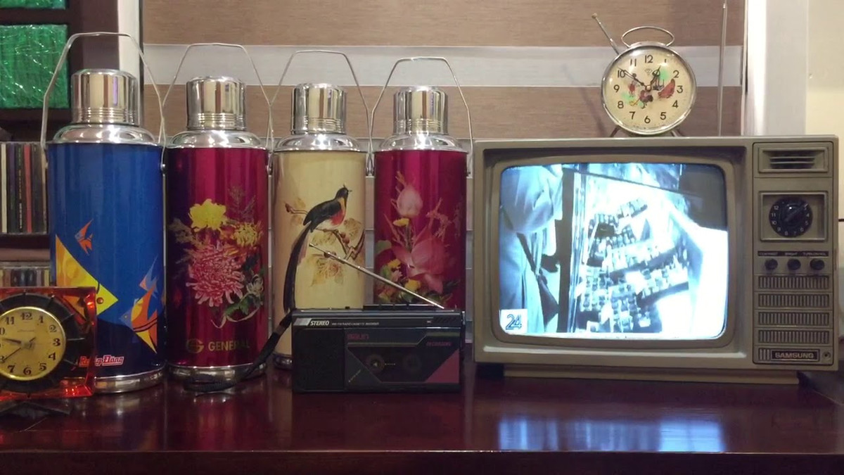 Trải qua thời gian, phích nước Rạng Đông có nhiều kiểu dáng, kích thước và màu sắc phù hợp với nhu cầu và thị hiếu của người tiêu dùng.