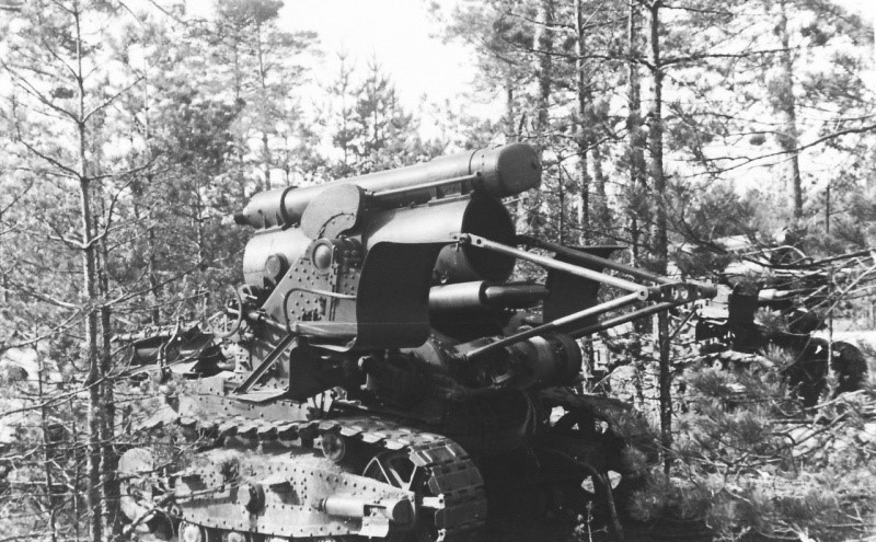 Theo đó, vào ngày 22/6/1941, quân đội Đức quốc xã bất ngờ tấn công xâm lược Liên Xô và bị dư luận lên án mạnh vì hành vi đơn phương phá vỡ hiệp ước. Hitler không thể ngờ được rằng đây là quyết định sai lầm đẩy phát xít Đức rơi vào thế bất lợi hơn. Nguyên do là vì quân và dân Liên Xô đánh bại phát xít Đức trong công cuộc bảo vệ đất nước.