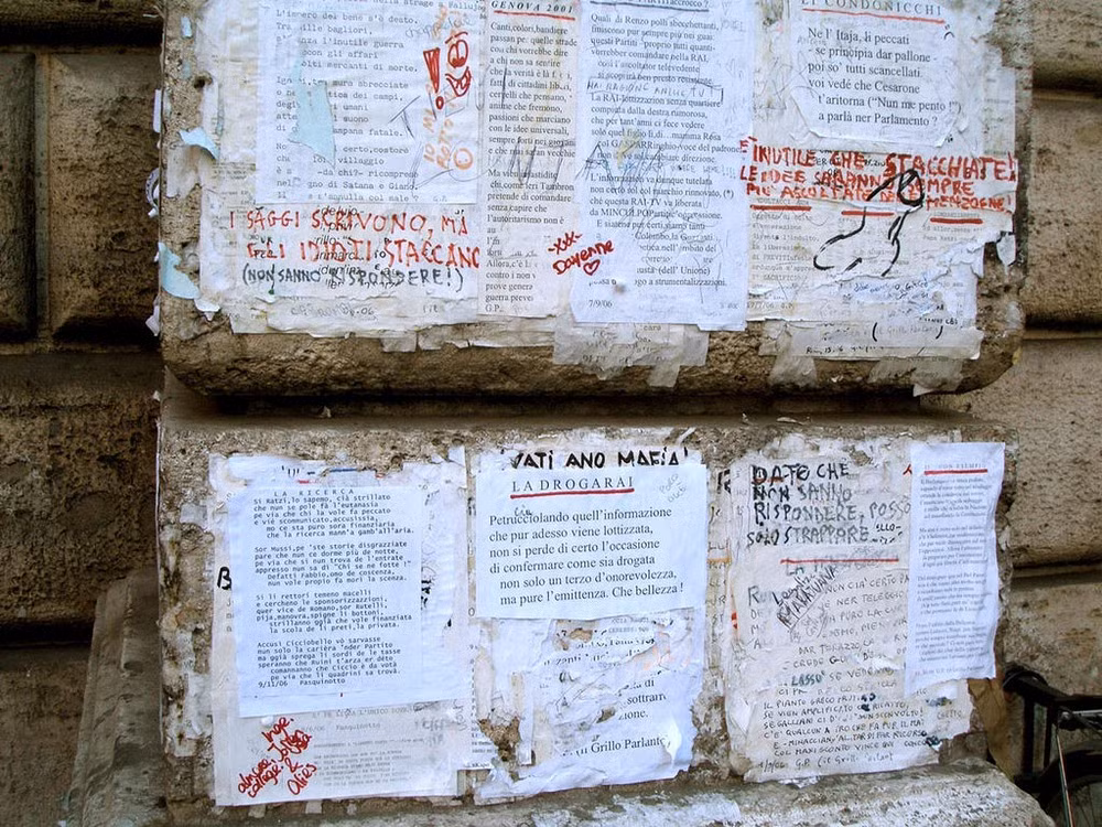 Những bức tượng này lần lượt có tên là: Pasquino, Marforio, Fontana del Facchino, Madama Lucrezia, Abbot Luigi và Fontana del Babuino.