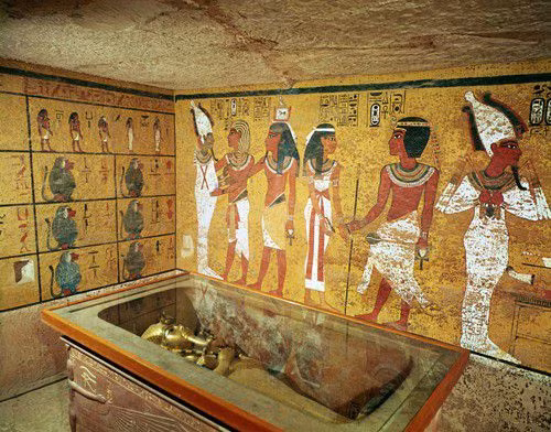 Để thống kê toàn bộ số cổ vật được tìm thấy trong lăng mộ Tutankhamun, các chuyên gia mất tới 8 năm mới hoàn thành.