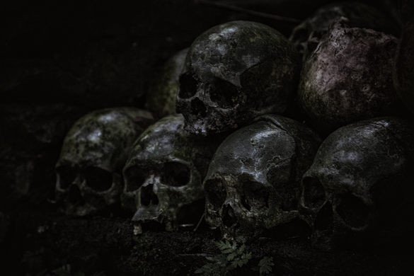 Vì vậy, sau nhiều thập kỷ, số hộp sọ tại bàn thờ ngày càng nhiều. Xuất phát từ điều này, người dân địa phương còn gọi nơi đây với tên gọi "đảo sọ người".